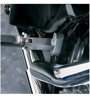 KIT DI SUPPORTI ATTACCHI CROMATI PEDANE PASSEGGERO PER HARLEY DAVIDSON TOURING '93-'17