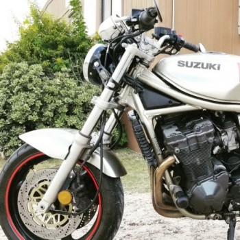 FARO CUSTOM BULLET CROMATO 90 MM. PER MOTO E HARLEY DAVIDSON