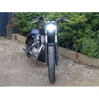 CORPO CALOTTA BATES NERA FARO FANALE DA 5-3/4” 145 MM CON MONTAGGIO INFERIORE MOTO