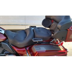 SELLA IN PELLE 2-UP MUSTANG REGAL PILLOW™ NERA HARLEY DAVIDSON FLH FLT TOURING 08-20