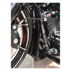 POINTE PROTECTION BUG SPOILER NOIR BRILLANT POUR HARLEY DAVIDSON TOURING 17-21