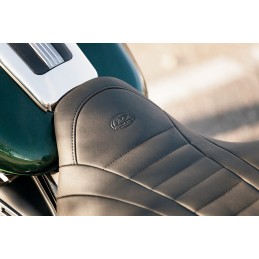 SEAT MUSTANG TOURING DELUXE™ BLACK HARLEY DAVIDSON FLH FLT TOURING 2008-2025