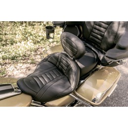 SELLE EN CUIR MUSTANG TOURING DELUXE™ NOIR HARLEY DAVIDSON FLH FLT TOURING 2008-2025