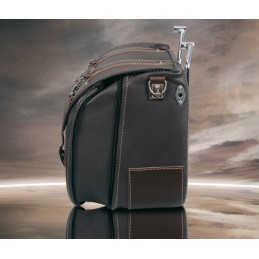 MCJ CLASSIC BLACK LEATHER SIDE BAG DARK BROWN HARLEY DAVIDSON SOFTAIL M-EIGHT 18-24