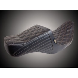SELLE COMFORT 2-UP LE PERA TAILWHIP CHESTNUT HARLEY DAVIDSON FLSB SOFTAIL SPORT GLIDE 18-24