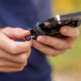 UNIVERSALHALTERUNG UND HALTERUNGSSET SPC+ LT FÜR IPHONE UND SMARTPHONE MOTORRADLENKER