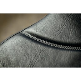 MUSTANG SEAT 2-UP COMFORT GREY STITCH HARLEY DAVIDSON FLHCS SOFTAIL HERITAGE 2018-2026