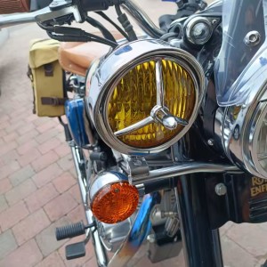 UNIVERSAL SPOTLIGHT BAR CUSTOM MOTORCYCLE AND HARLEY DAVIDSON