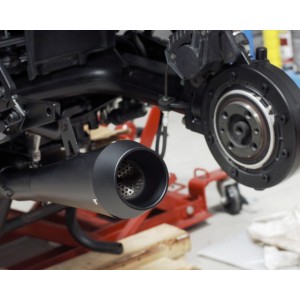 AUSPUFF SCHALLDAMPFER UNIVERSAL SLIP-ON GP STYLE M4 30 CM. SCHWARZ FÜR MOTORRÄDER