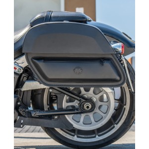 SATTELTASCHEN PANTHEON VIKING 28 L SCHWARZE HARLEY DAVIDSON FLFB SOFTAIL FAT BOY 2018-2026